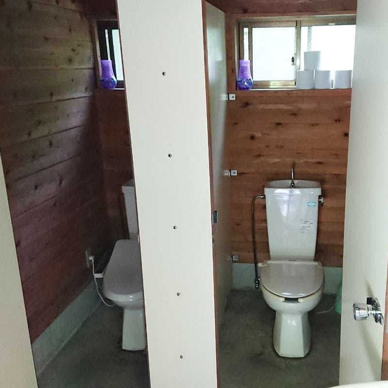 トイレはウォシュレット付です